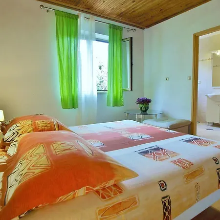Apartment Biserka Rab Town